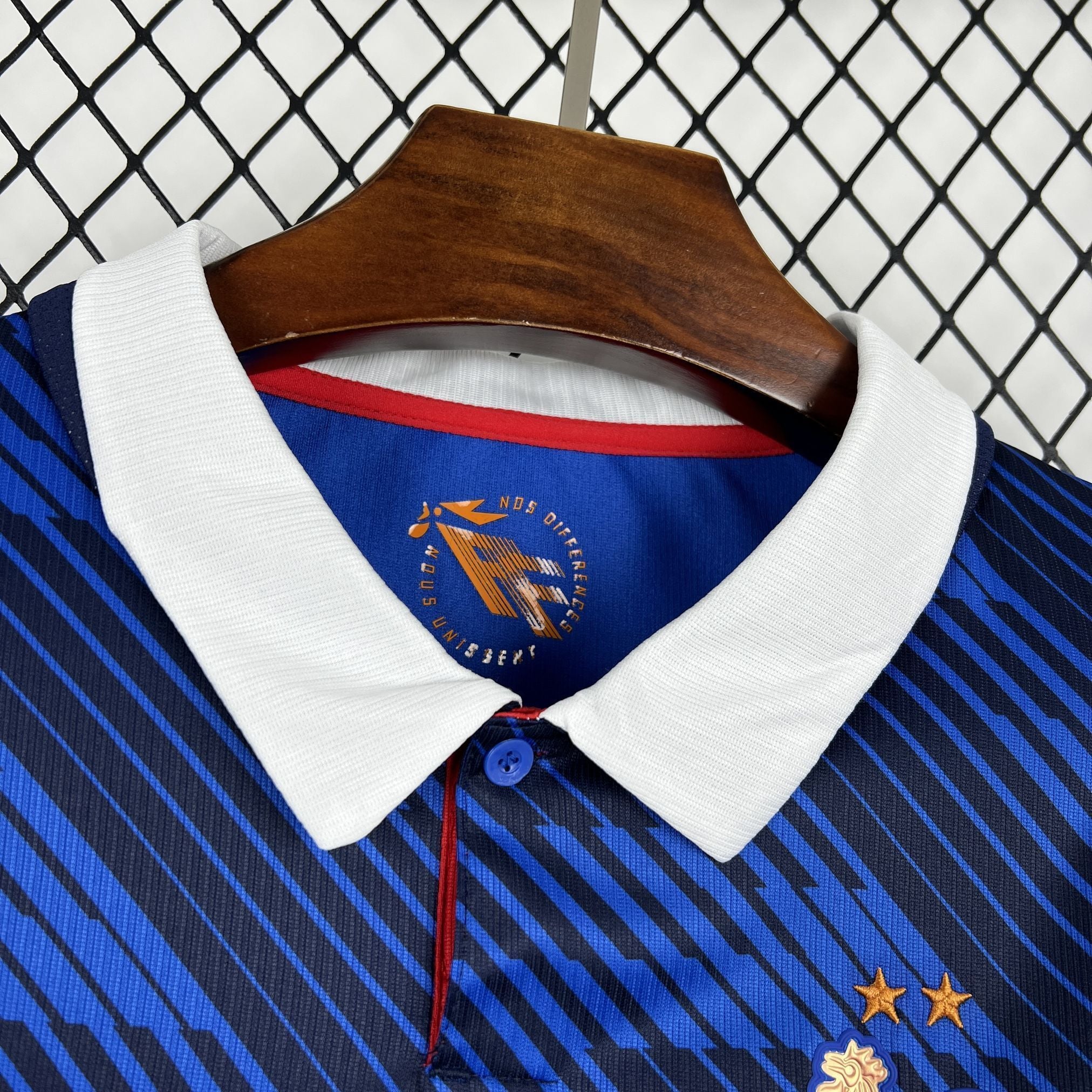 Camisola França Principal Copa do Mundo 2026 - S | Camisola de Futebol - PrimeKits Club - Camisolas de Futebol