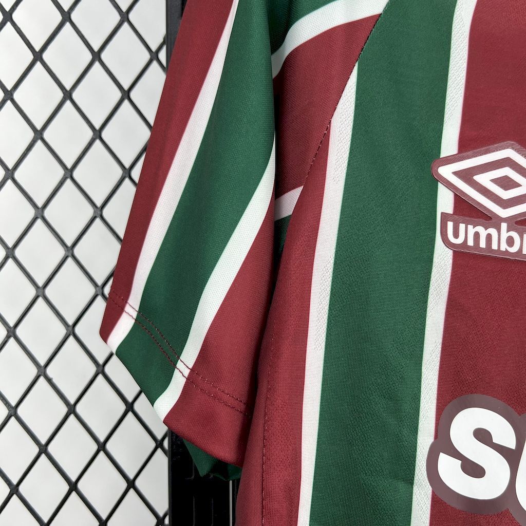 Camisola Fluminense Principal 2025/26 - S | Camisola de Futebol - PrimeKits Club - Camisolas de Futebol