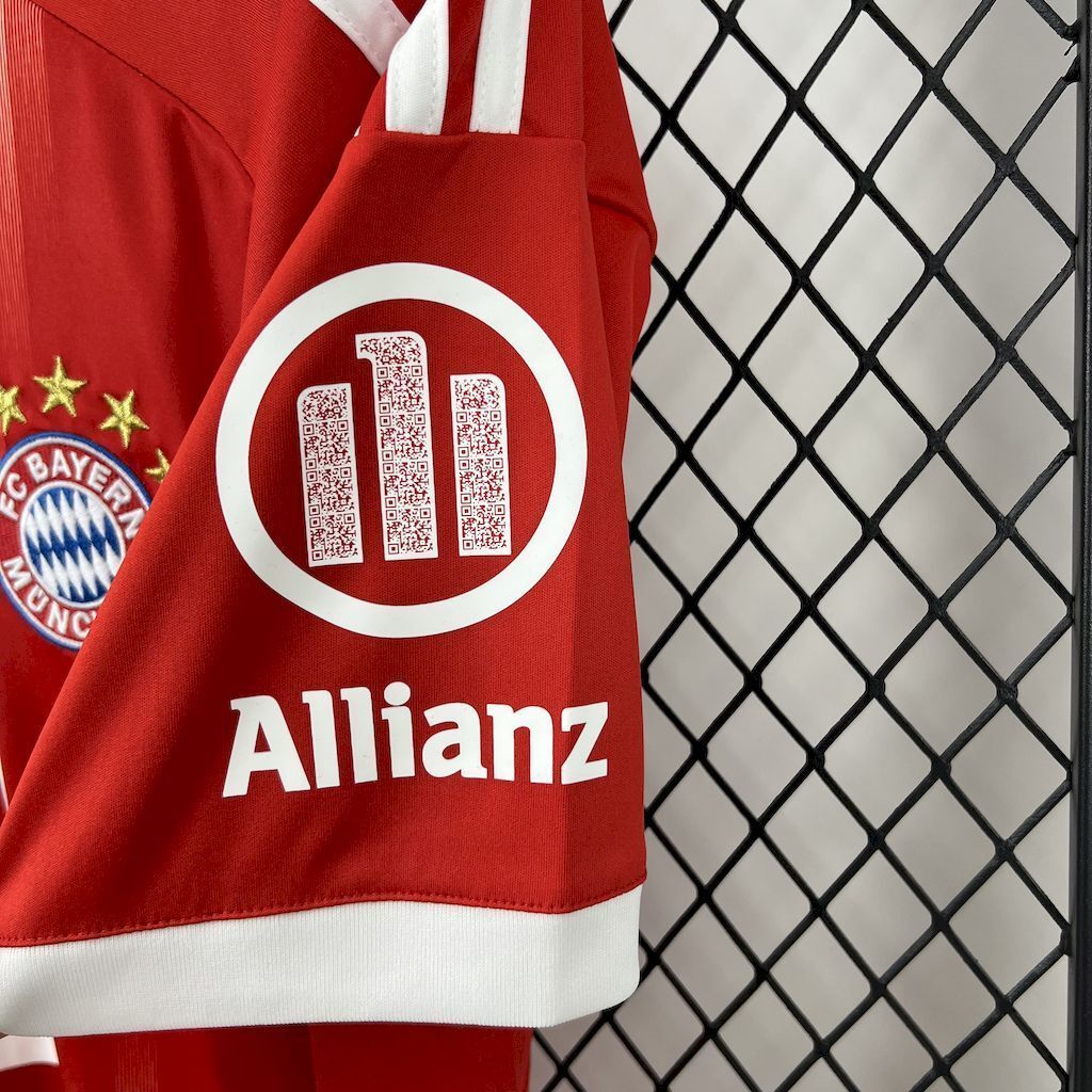 Camisola Bayern Munich Principal 2025/26 - S | Camisola de Futebol - PrimeKits Club - Camisolas de Futebol
