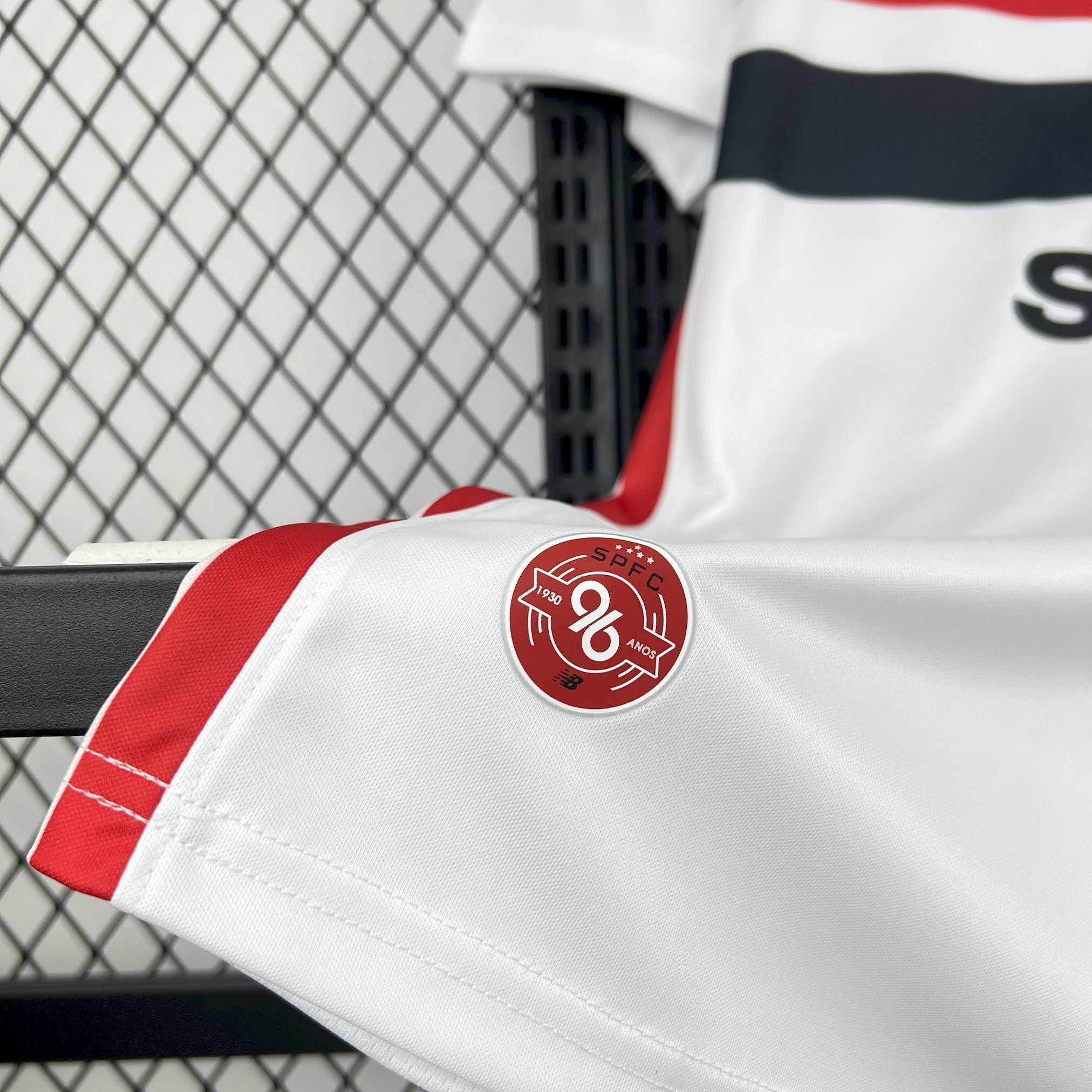 Camisola São Paulo Principal 2026/27 - S | Camisola de Futebol - PrimeKits Club - Camisolas de Futebol
