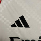Camisola SL Benfica Alternativa Bege 2025/26 - S | Camisola de Futebol - PrimeKits Club - Camisolas de Futebol
