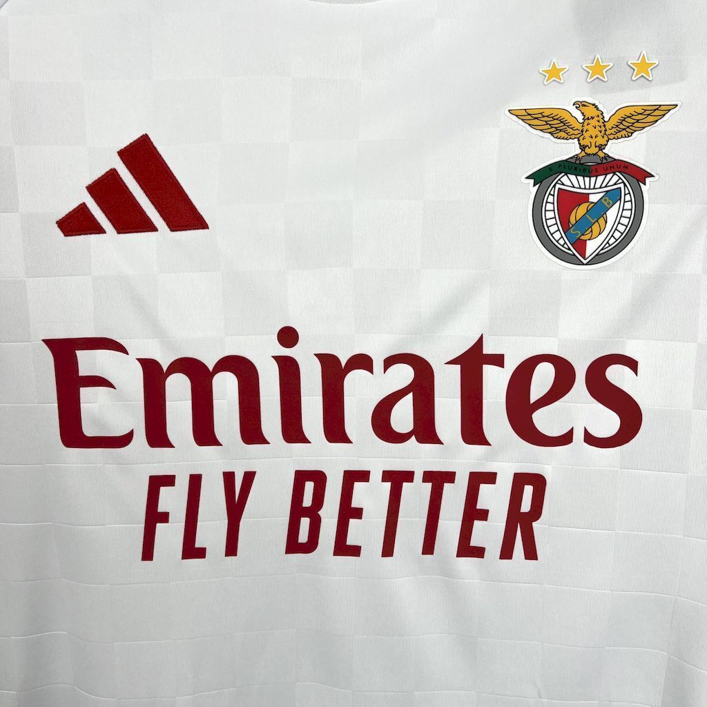 Camisola SL Benfica Alternativa Branca 2025/26 - S | Camisola de Futebol - PrimeKits Club - Camisolas de Futebol