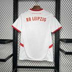 Camisola RB Leipzig Principal 2024/25 - S | Camisola de Futebol - PrimeKits Club - Camisolas de Futebol