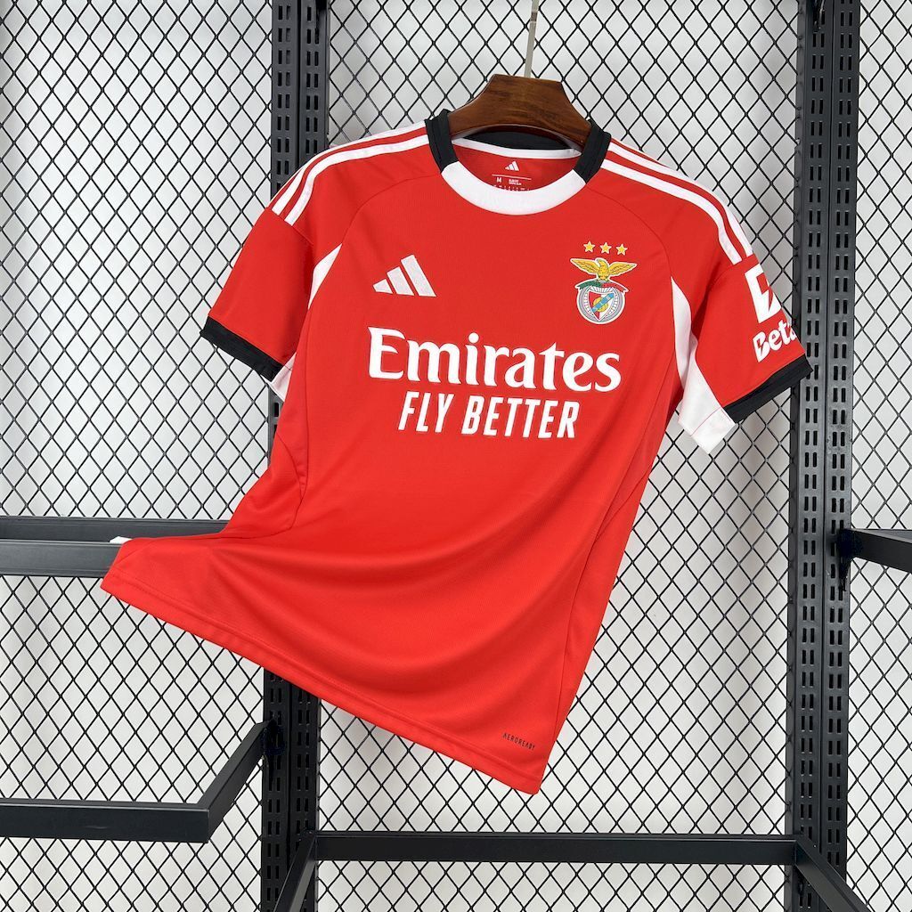 Camisola SL Benfica Principal 2025/26 - S | Camisola de Futebol - PrimeKits Club - Camisolas de Futebol