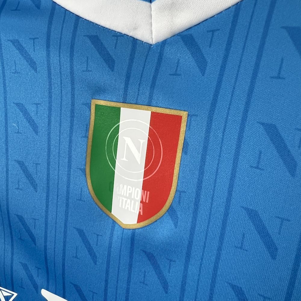 Camisola Napoli Principal 2025/26 - S | Camisola de Futebol - PrimeKits Club - Camisolas de Futebol