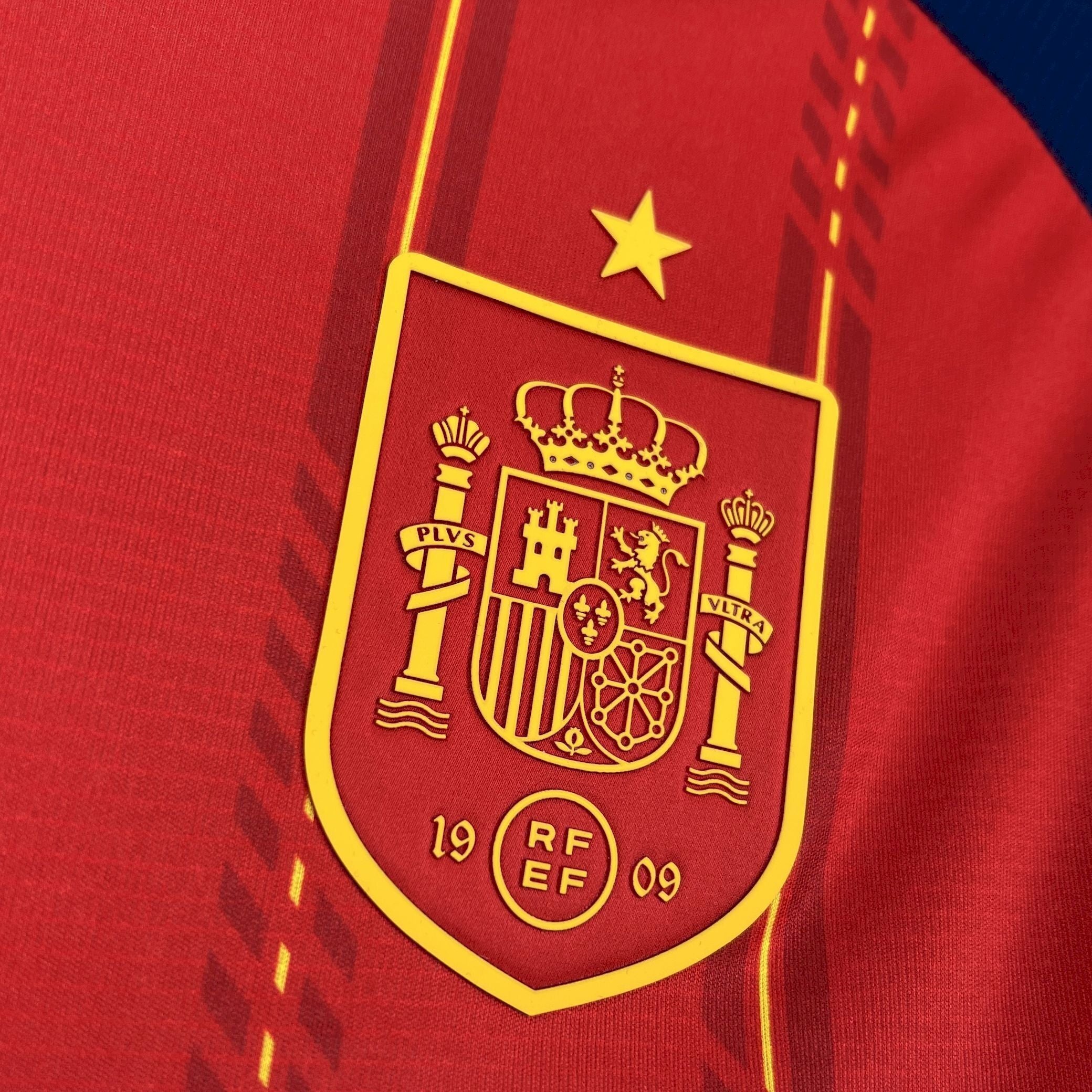 Camisola Espanha Principal Copa do Mundo 2026 - S | Camisola de Futebol - PrimeKits Club - Camisolas de Futebol