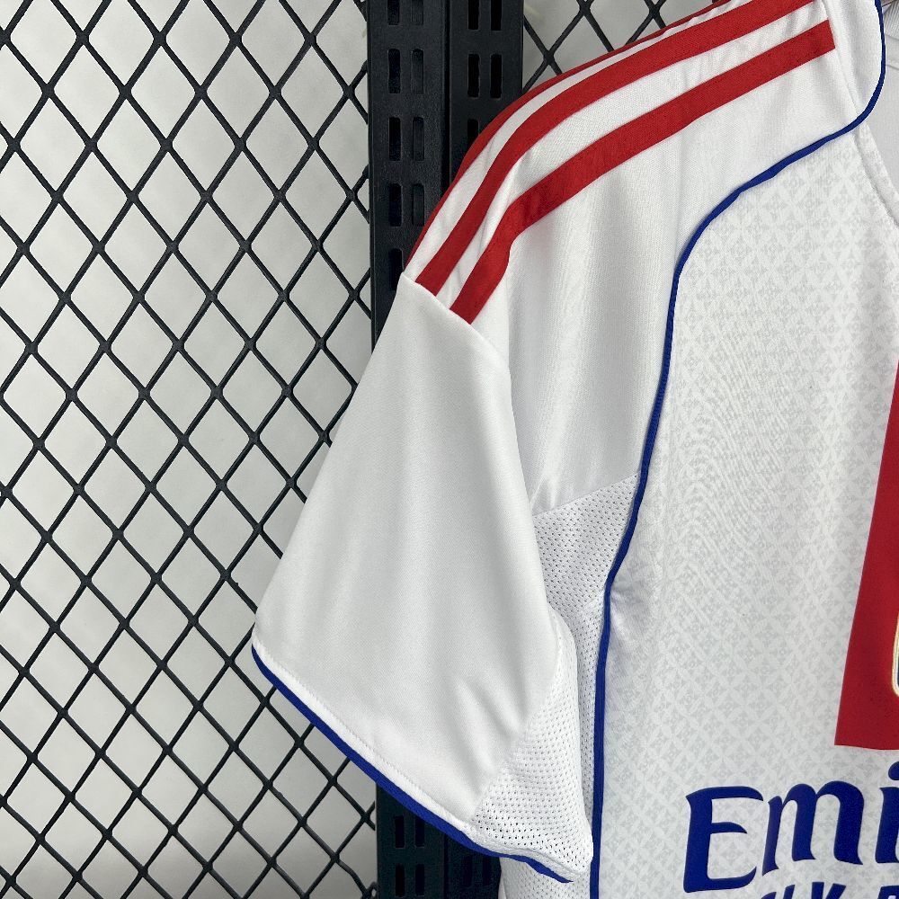 Camisola Lyon Principal 2025/26 - S | Camisola de Futebol - PrimeKits Club - Camisolas de Futebol