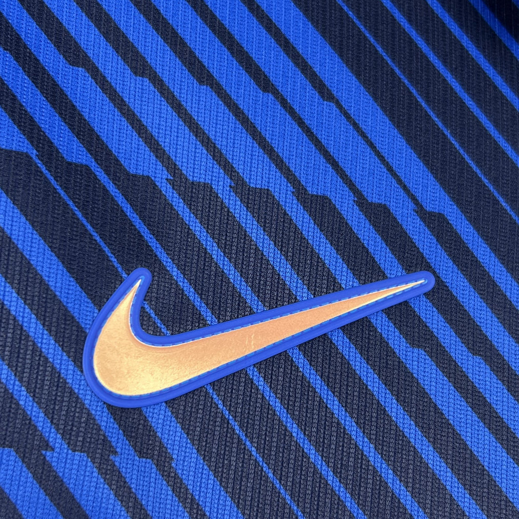 Camisola França Principal Copa do Mundo 2026 - S | Camisola de Futebol - PrimeKits Club - Camisolas de Futebol