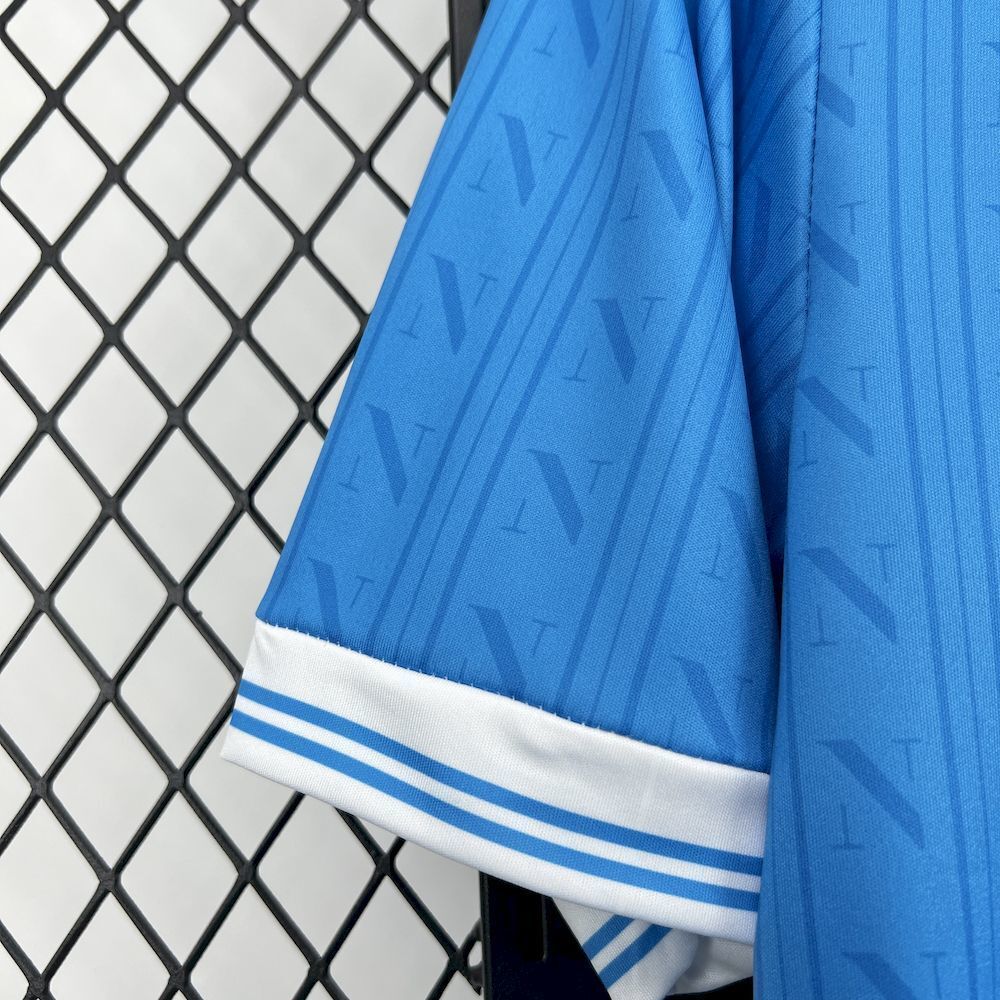 Camisola Napoli Principal 2025/26 - S | Camisola de Futebol - PrimeKits Club - Camisolas de Futebol
