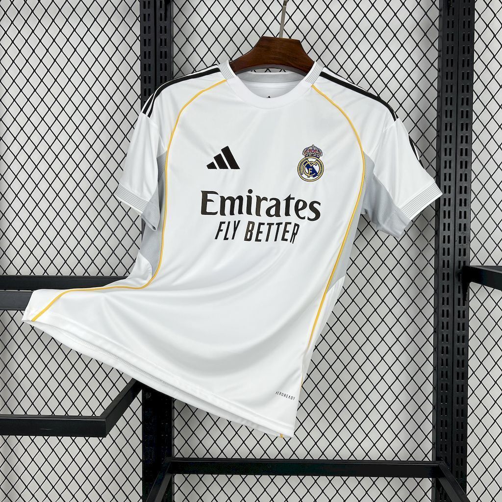 Camisola Real Madrid Principal 2025/26 - S | Camisola de Futebol - PrimeKits Club - Camisolas de Futebol
