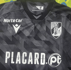 Camisola Vitória SC Guimarães Alternativa 2025/26 - S | Camisola de Futebol - PrimeKits Club - Camisolas de Futebol