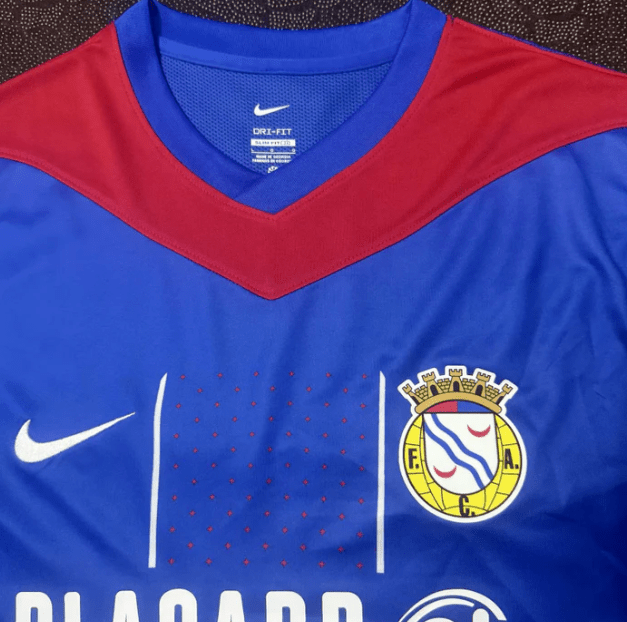Camisola FC Alverca Principal 2025/26 - S | Camisola de Futebol - PrimeKits Club - Camisolas de Futebol