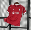 Camisola Liverpool Principal 2025/26 - S | Camisola de Futebol - PrimeKits Club - Camisolas de Futebol