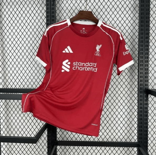 Camisola Liverpool Principal 2025/26 - S | Camisola de Futebol - PrimeKits Club - Camisolas de Futebol