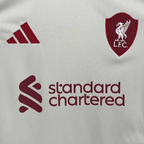 Camisola Liverpool Alternativa 2025/26 - S | Camisola de Futebol - PrimeKits Club - Camisolas de Futebol