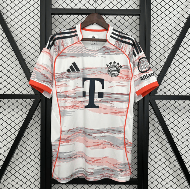 Camisola Bayern Munich Alternativa 2025/26 - S | Camisola de Futebol - PrimeKits Club - Camisolas de Futebol
