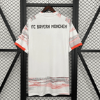 Camisola Bayern Munich Alternativa 2025/26 - S | Camisola de Futebol - PrimeKits Club - Camisolas de Futebol
