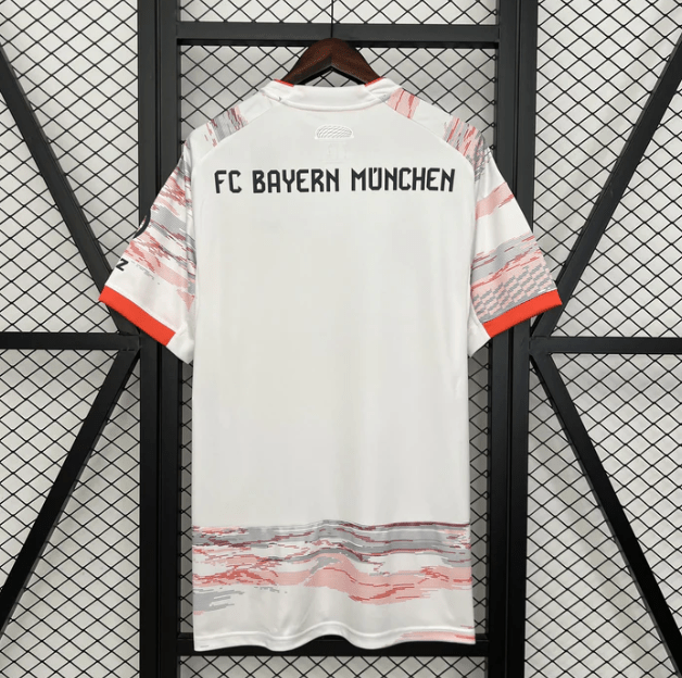 Camisola Bayern Munich Alternativa 2025/26 - S | Camisola de Futebol - PrimeKits Club - Camisolas de Futebol