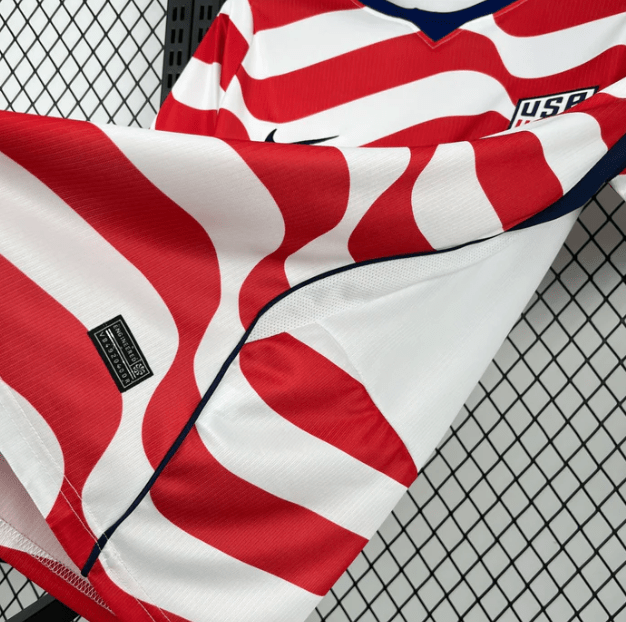 Camisola Estados Unidos Principal Copa do Mundo 2026 - S | Camisola de Futebol - PrimeKits Club - Camisolas de Futebol