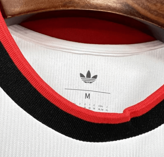 Camisola SL Benfica Edição Especial III 2026/27 - S | Camisola de Futebol - PrimeKits Club - Camisolas de Futebol
