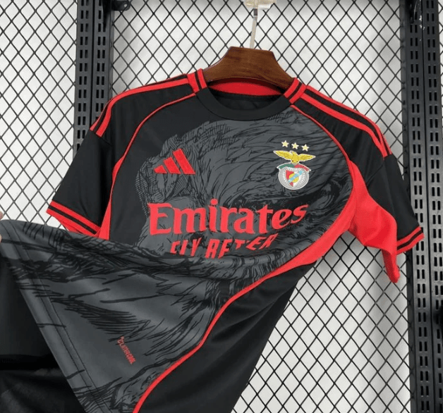 Camisola SL Benfica Edição Especial II 2026/27 - S | Camisola de Futebol - PrimeKits Club - Camisolas de Futebol