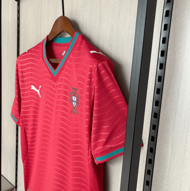 Camisola Portugal Principal Copa do Mundo 2026 - S | Camisola de Futebol - PrimeKits Club - Camisolas de Futebol