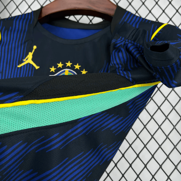 Camisola Brasil Alternativa Copa do Mundo 2026 - S | Camisola de Futebol - PrimeKits Club - Camisolas de Futebol