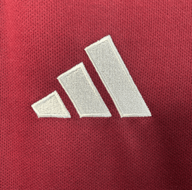 Camisola Aston Villa Principal 2025/26 - S | Camisola de Futebol - PrimeKits Club - Camisolas de Futebol