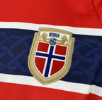 Camisola Noruega Principal Copa do Mundo 2026 - S | Camisola de Futebol - PrimeKits Club - Camisolas de Futebol