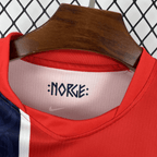 Camisola Noruega Principal Copa do Mundo 2026 - S | Camisola de Futebol - PrimeKits Club - Camisolas de Futebol
