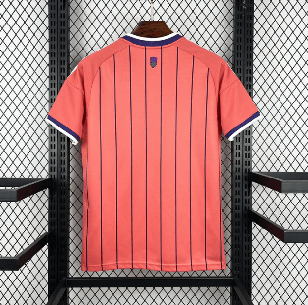 Camisola Escócia Alternativa Copa do Mundo 2026 - S | Camisola de Futebol - PrimeKits Club - Camisolas de Futebol