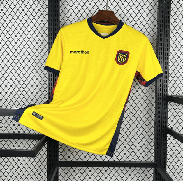 Camisola Equador Principal Copa do Mundo 2026 - S | Camisola de Futebol - PrimeKits Club - Camisolas de Futebol