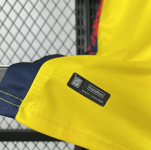 Camisola Equador Principal Copa do Mundo 2026 - S | Camisola de Futebol - PrimeKits Club - Camisolas de Futebol