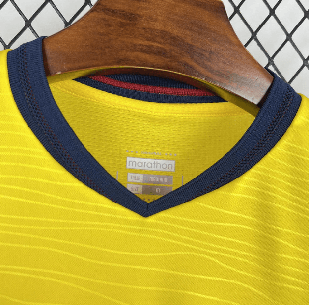 Camisola Equador Principal Copa do Mundo 2026 - S | Camisola de Futebol - PrimeKits Club - Camisolas de Futebol