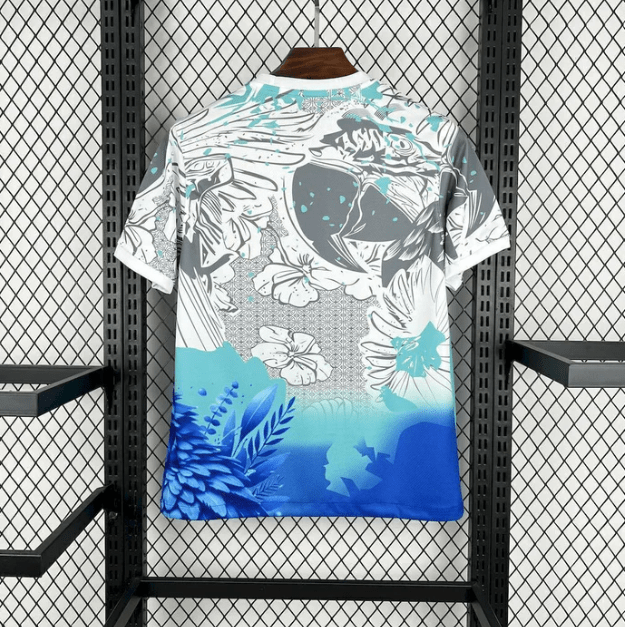 Camisola Brasil Edição Especial Arara Azul - S | Camisola de Futebol - PrimeKits Club - Camisolas de Futebol