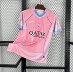Camisola PSG Paris Edição Especial Rosa - S | Camisola de Futebol - PrimeKits Club - Camisolas de Futebol