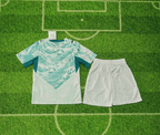 Conjunto Infantil Portugal Alternativa Copa do Mundo 2026 - 16 | Camisola de Futebol - PrimeKits Club - Camisolas de Futebol