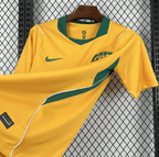 Camisola Austrália Principal Copa do Mundo 2026 - S | Camisola de Futebol - PrimeKits Club - Camisolas de Futebol