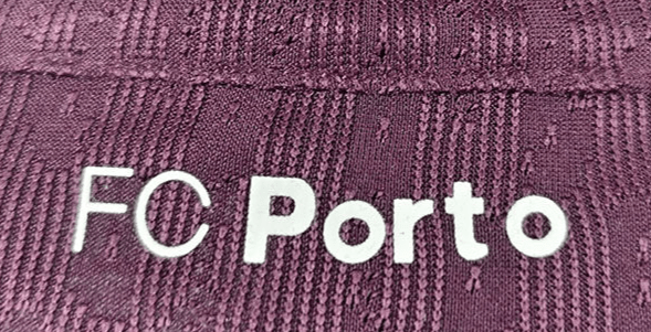 Camisola FC Porto Principal 2026/27 (Versão Jogador) - S | Camisola de Futebol - PrimeKits Club - Camisolas de Futebol