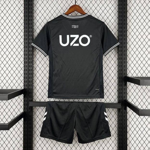 Conjunto Infantil Vitória SC Guimarães Alternativa 2026/27