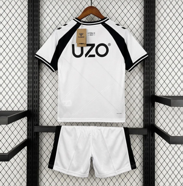 Conjunto Infantil Vitória SC Guimarães Principal 2026/27