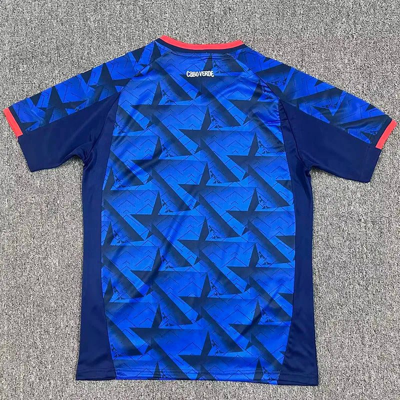 Camisola Cabo Verde Principal Copa do Mundo 2026 - S | Camisola de Futebol - PrimeKits Club - Camisolas de Futebol