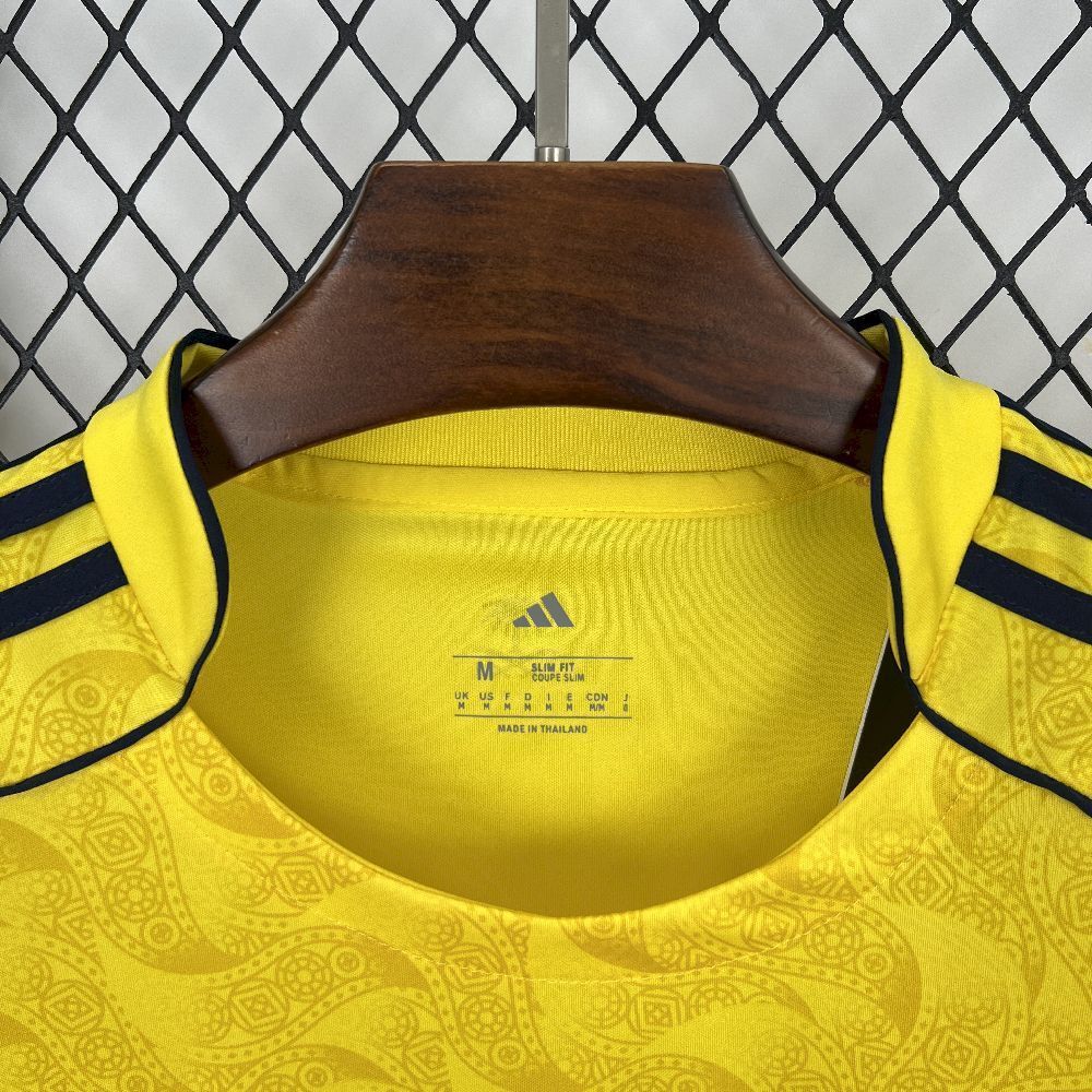 Camisola Al Nassr Principal 2025/26 - S | Camisola de Futebol - PrimeKits Club - Camisolas de Futebol