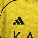 Camisola Al Nassr Principal 2025/26 - S | Camisola de Futebol - PrimeKits Club - Camisolas de Futebol
