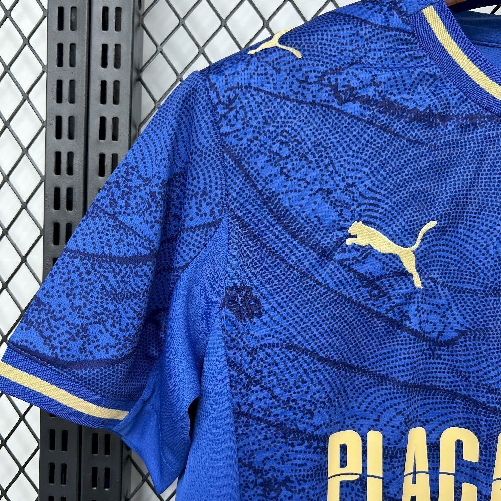 Camisola FC Famalicão Alternativa 2025/26 - S | Camisola de Futebol - PrimeKits Club - Camisolas de Futebol
