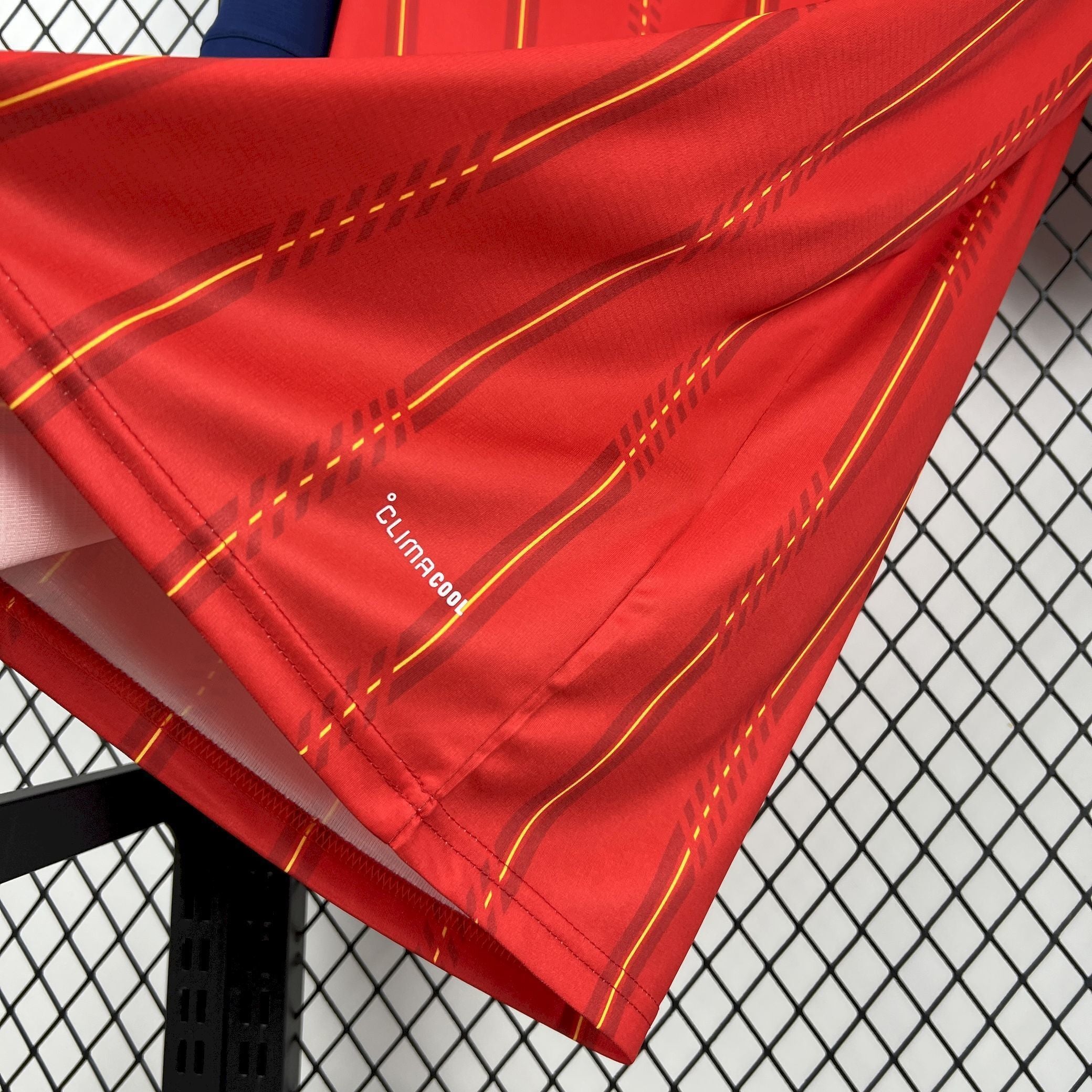 Camisola Espanha Principal Copa do Mundo 2026 - S | Camisola de Futebol - PrimeKits Club - Camisolas de Futebol