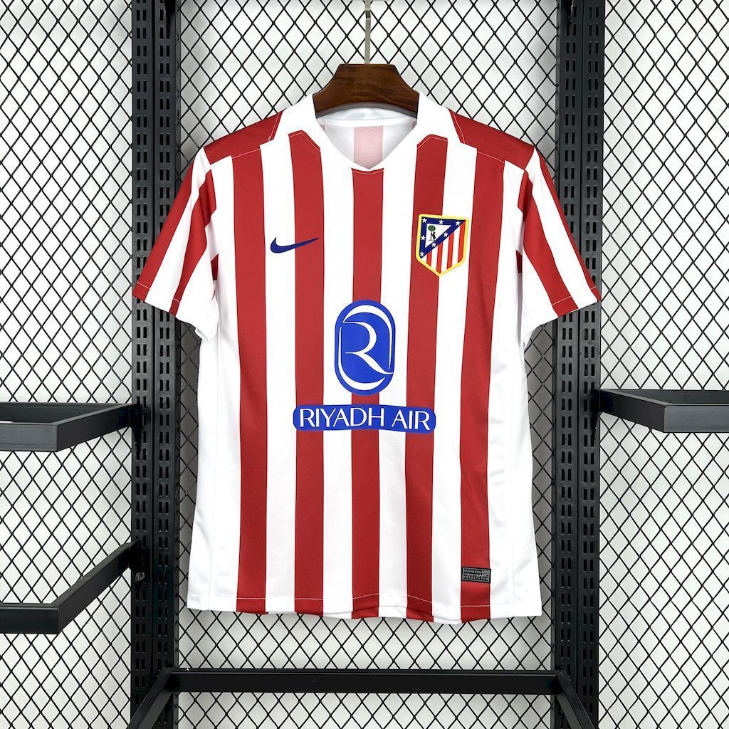 Camisola Atlético Madrid Principal 2025/26 - S | Camisola de Futebol - PrimeKits Club - Camisolas de Futebol