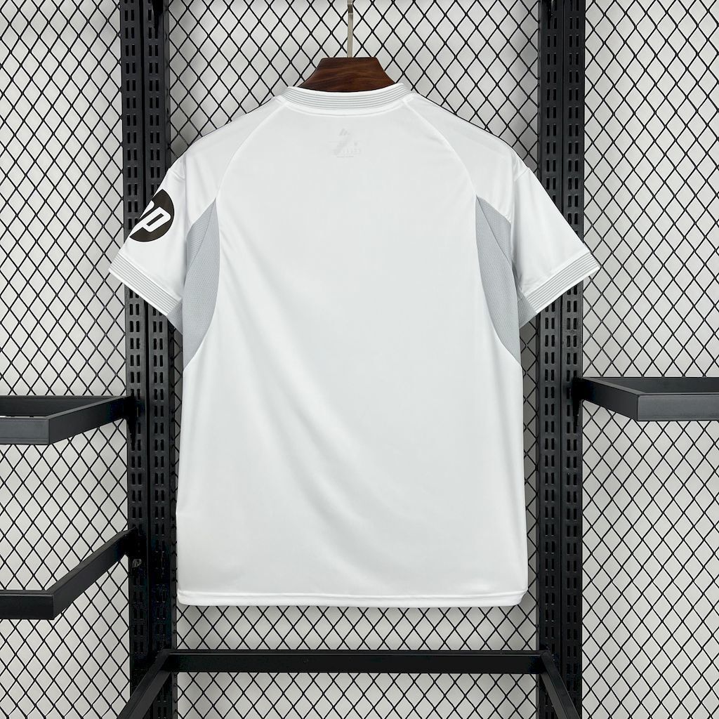 Camisola Real Madrid Principal 2025/26 - S | Camisola de Futebol - PrimeKits Club - Camisolas de Futebol