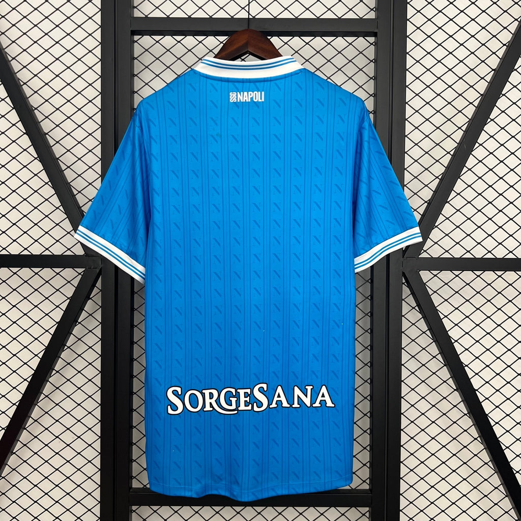 Camisola Napoli Principal 2025/26 - S | Camisola de Futebol - PrimeKits Club - Camisolas de Futebol