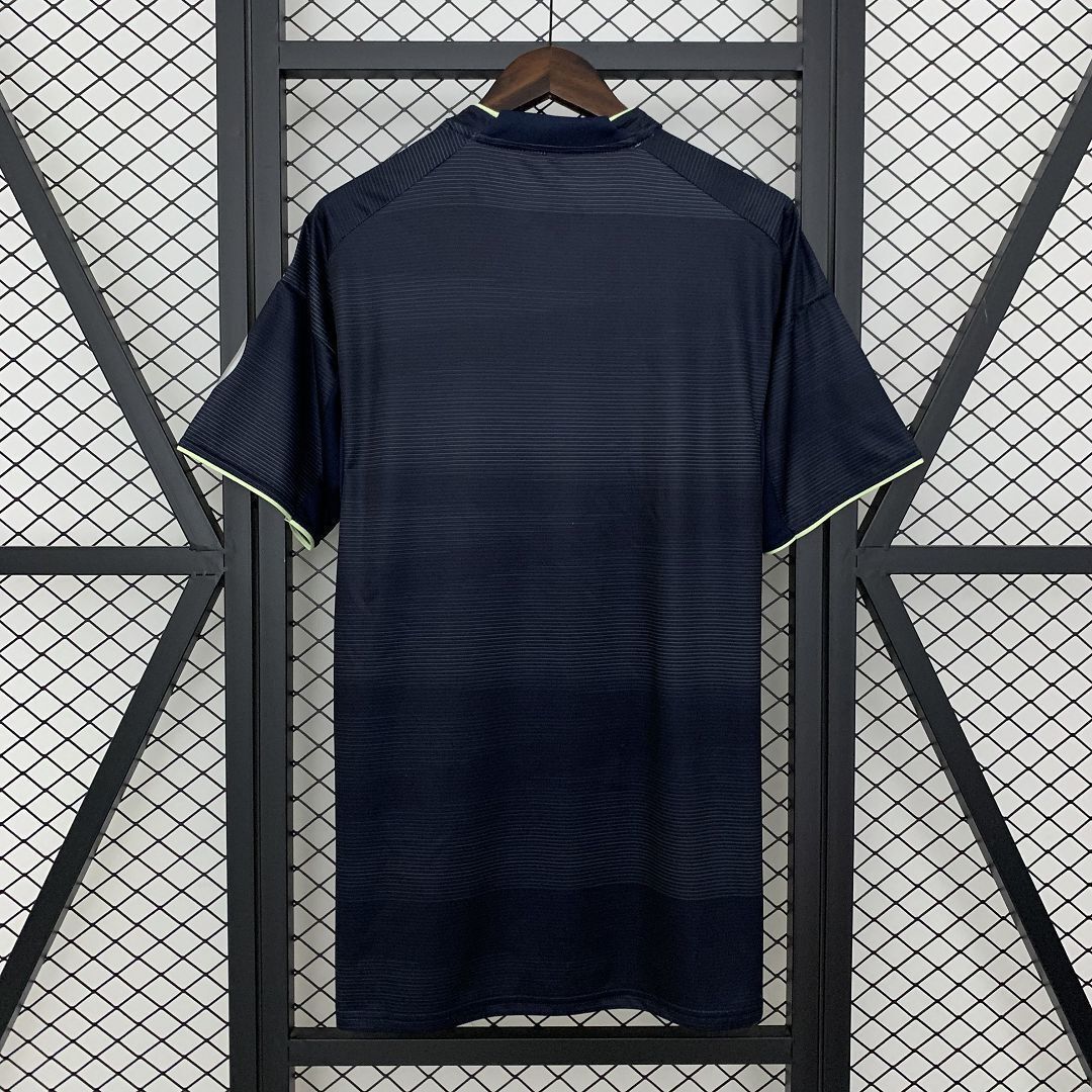 Camisola Real Madrid Alternativa II 2025/26 - S | Camisola de Futebol - PrimeKits Club - Camisolas de Futebol